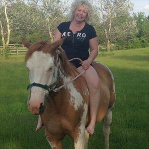 Meet your Posher, Kelly